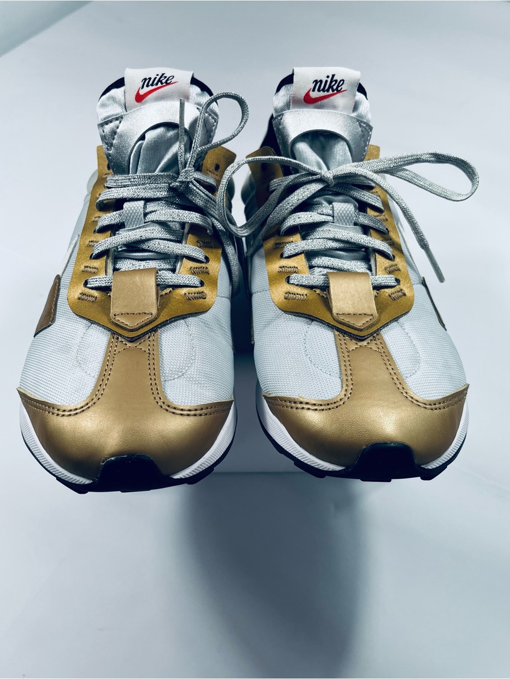 Nike Air Max Pre-Day SE Platinum White Gold # DJ6210-001 Women’s 10.5 Shoes - Picture 3 of 15